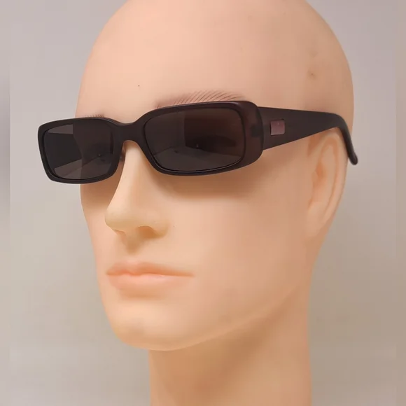 NEW Gucci Sunglasses Rectangle Translucent Vintage 90s GG 2450/S 52-17-140 - Picture 16 of 16
